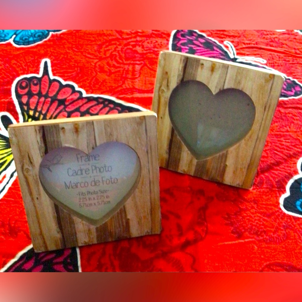 Pair of mini picture frames.
